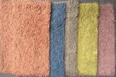 SHAGGY BATHMAT
